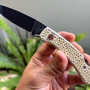 Handmade Folding Pocket Knife, 3" Germany Antirust Steel Blade, Snapping Turtle Shell Handle, Mosaic Pins