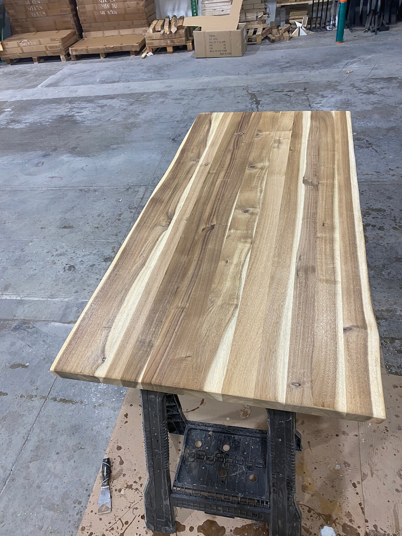 Rustic modern dining table blending elegance with functionality