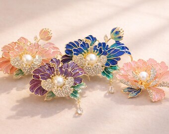 Elegant Pearl Floral Brooch Crystal Enamel Flower Pin Jewelry Gift for Her