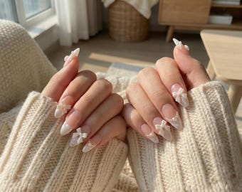 Unhas postiças francesas rosa | Conjunto de manicure artesanal com laço, coração e pérolas