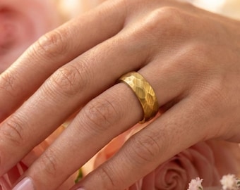 Gold engagement ring textured womens statement ring faceted band engraved date ring personalized jewellery gift wooden keepsake box