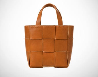Woven Leather Bag, Elegant Work Tote, Retro Shoulder Handbag, Classic Everyday Bag, handmade gifts