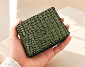 Personalized leather mens wallet handmade engraved olive green crocodile 6 bifold slim card exotic easy carry wallet custom onboarding gifts