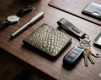 Customized leather men's wallet personalized handmade engraved cognac crocodile bifold slim card exotic wallet birthday gift for new dad