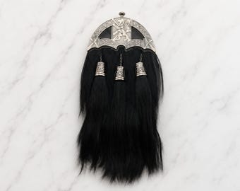 Black horse hair full handmade leather highland sporran traditional Scottish kilt bag with silver lion cantle & tassels burns night gifts