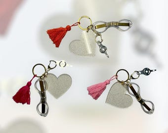 Scissor & Needle Threader Keychain | Sewing Charm Tool Attachment Craft Accessory Tassel Heart Design Quilter Gift Embroidery Needlepoint