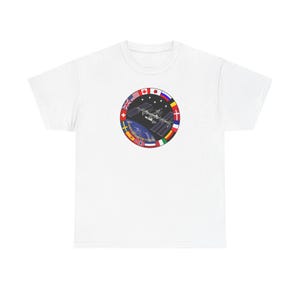 Camiseta con parche de la Estación Espacial Internacional, camiseta con parche de la misión ISS, camiseta espacial estilo NASA, camiseta con gráfico de astronauta, camiseta de exploración espacial