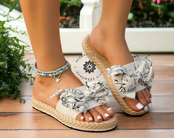 Handmade Women's Casual Lace Strap Flat Heel Sandals: Anti-Slip, Wear-Resistant, Trendy Beach Sandals for Summer Fashion