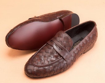 Mocassini da uomo in pelle intrecciata, scarpe eleganti slip-on con trecce marrone scuro