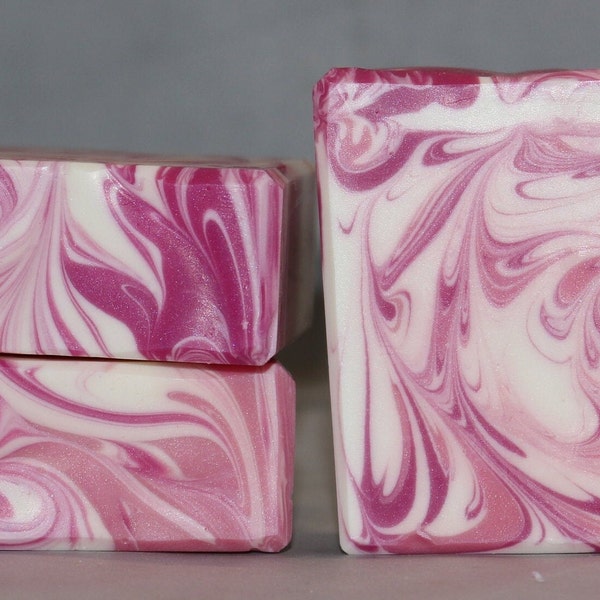 Soap Sweet Pea Bar Soap Scented Artisan Handmade Cold Process Floral Soap Handcrafted Soap Homemade Pink Soap