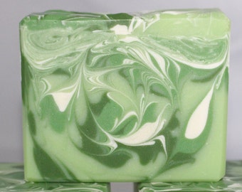 Aloe & Green Clover Handcrafted Luxury Bar Soap/Handmade Cold Process Artisan Soap/Ready to Ship/Fresh Spa Soap/Vegan/Spring Summer Bar Soap