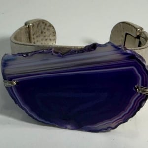 Vintage Purple Agate Slice Hinged Cuff Bracelet, Silver-Tone Wire Wrap Hammered Band
