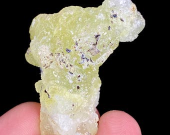 Esemplare unico, splendido e raro di matrice di brucite naturale da 84 grammi: pietra preziosa minerale proveniente dal Pakistan
