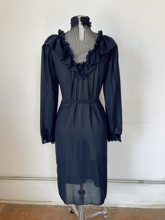 70s does Victorian semi sheer black midi dress si… - image 7