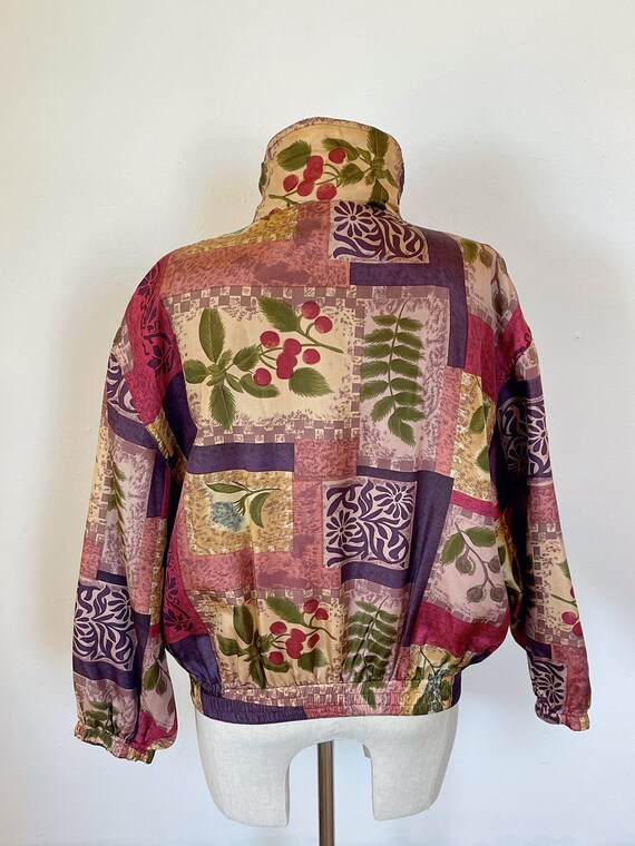 Vintage botanical print silk jacket size small me… - image 6