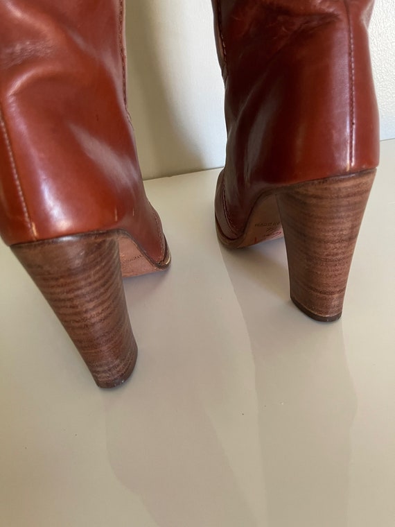 60s or 70s chestnut mahogany tall leather boots s… - image 8