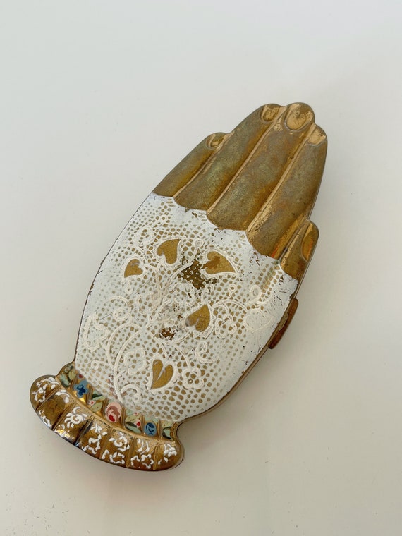1940s Volupte golden gesture hand compact RARE Ar… - image 5