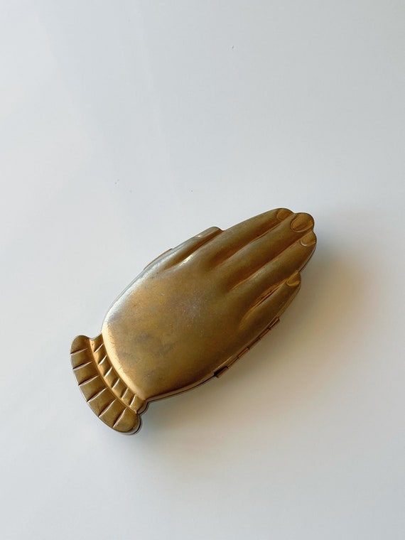 1940s Volupte golden gesture hand compact RARE Ar… - image 3