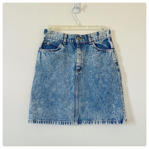 80s or 90s acid wash denim jean skirt size small … - image 1