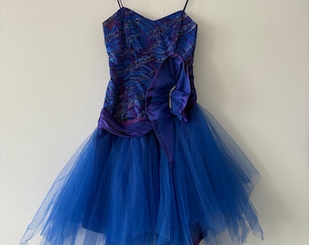Blue vintage 80s party dress