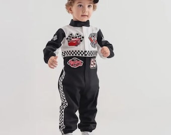 Traje de cumpleaños de Fast One - Traje de cumpleaños de coche de carreras para niños pequeños - Mono de carreras para niños - Traje de corredor negro - Disfraz de Halloween