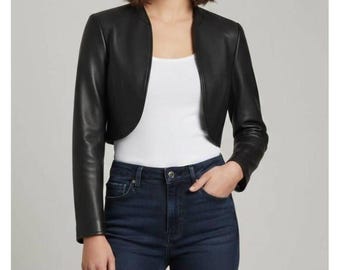 Bolero de piel de cordero negra artesanal para mujer: bolero minimalista de cuero recortado / chaqueta motera corta y elegante