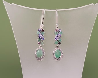 Örhängen i sterlingsilver med smaragdtanzanit, rhodolitgranat, handgjorda