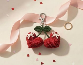 Padrão de chaveiro de coração de crochê, enfeite de bolsa de cereja amigurumi em PDF, padrão de enfeite de bolsa fofo, download digital para presente de Dia dos Namorados
