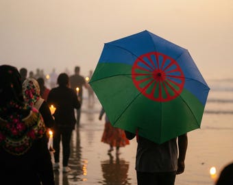 Romani Gypsy Flag Semi-Automatic Umbrella, Windproof Polyester with Romani Red Wheel Canopy