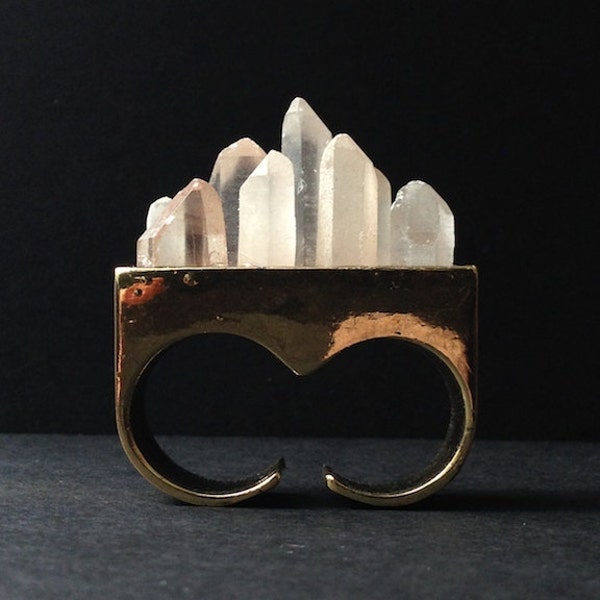 Vente - anneau de cristal de Quartz surcroissance Knuckle - laiton