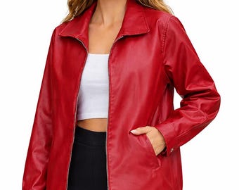 Röd lammskinnsjacka – Mjuka bikerytterkläder för kvinnor