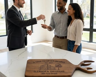 Personalisierte Walnuss Charcuterie Brett | Geweih Griff Schneidebrett, Housewarming Geschenk