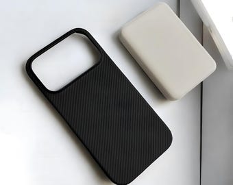 Carbon Fiber Kevlar Style Ultra-Thin Shockproof Magnetic Phone Case for iPhone