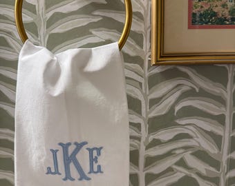 Toalla de mano de lino personalizada con diseños de bordado personalizados.