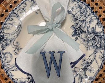 Custom Linen Dinner Napkin with Custom Embroidery Designs
