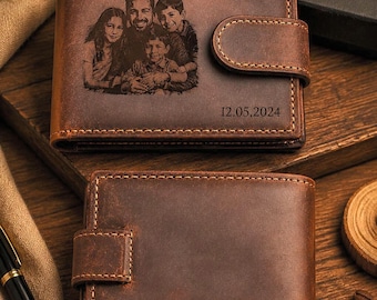 Portafoglio in pelle a due ante personalizzato, design italiano, protezione RFID, idea regalo con incisione.