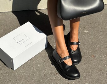 T-Strap Black Leather Flats, Minimalist Women’s Walking Loafers, Comfortable Wide Fit Buckle Shoes, Handcrafted Footwear, Chic Work Pumps