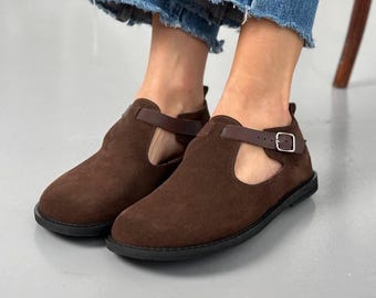 Zapatos Mary Jane de ante marrón, planos de piel color chocolate para mujer, calzado artesanal, tacón bajo, ancho y cómodos para caminar en primavera.