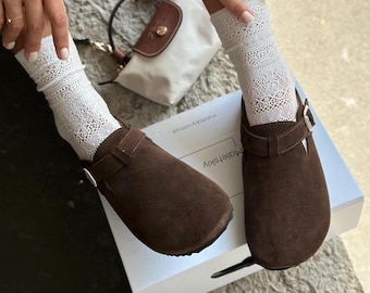 Zuecos de ante marrón chocolate, mules de ante hechos a mano con plantilla ortopédica de corcho, zapatos cómodos sin cordones para mujer.