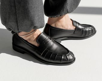 Mocasines negros de piel para mujer, zapatos planos de piel hechos a mano, zapatos clásicos sin cordones, zapatos casuales de estilo vintage.