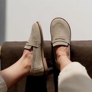 Anatomiska barfotaloafers, Pennyloafers med bred tå och box i mocka, platta skor med noll dropp för kvinnor, hälsosamma skor, minimalistiska slip-ons med bred passform