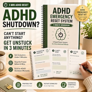 Peut inclure: Un cahier d'exercices ADHD Emergency Reset System à reliure spirale avec une couverture blanche et du texte vert foncé. Le cahier comprend trois sections : Overwhelm Check-in, Clarity Reset et Action Now. La couverture présente une icône de cerveau.