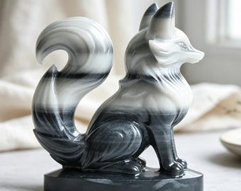 Figura de zorro tallada en piedra Taichi natural de 10 cm, figura de zorro de cristal tallada a mano, tótem de piedra curativa para la conexión a tierra, regalo de decoración gótica para escritorio.