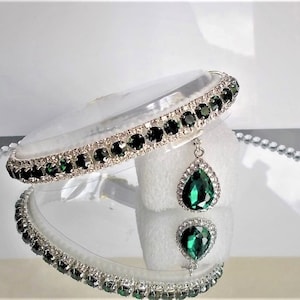 Crystal Emerald  & Diamond Dog or cat kitten Collar with crystal charm.  Chihuahua ,Yorkie small dog Puppy.