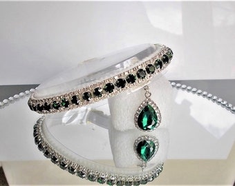 Crystal Emerald  & Diamond Dog or cat kitten Collar with crystal charm.  Chihuahua ,Yorkie small dog Puppy.