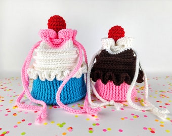 Cupcake Purse Crochet Pattern - Two Sizes Included - Cupcake Crochet Pattern - Cupcake Handbag Crochet Pattern - Instant Download PDF