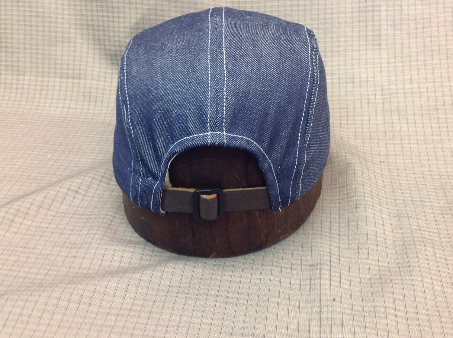Denim 5 panel cap with short 19th century visor, adjustable or fitted