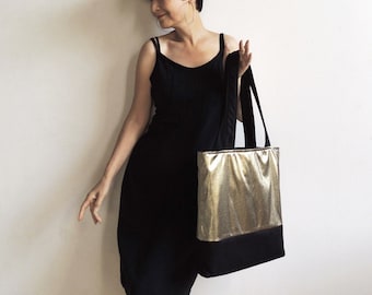 Midnight Comet Tote : Metallic Gold and Black Wool Felt Tote Bag - Convenience Bag - Books Bag - Magazines Bag - Laptop Bag - N Y Tote Bag