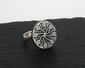 Silver Flower Button Ring: Wire Wrapped Metal Jewelry