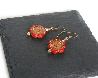 Red Flower Earrings, Anemone Earrings, Gold Tone Earrings, Glass Flower Earrings, Flower Jewelry, Gold Bead Earrings, Lightweight Earrings